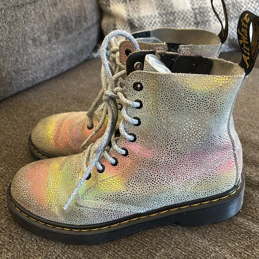 Dr. Martens Girl's 1460 Glitter J Pascal Rainbow Pastel Boots‎ Size 2